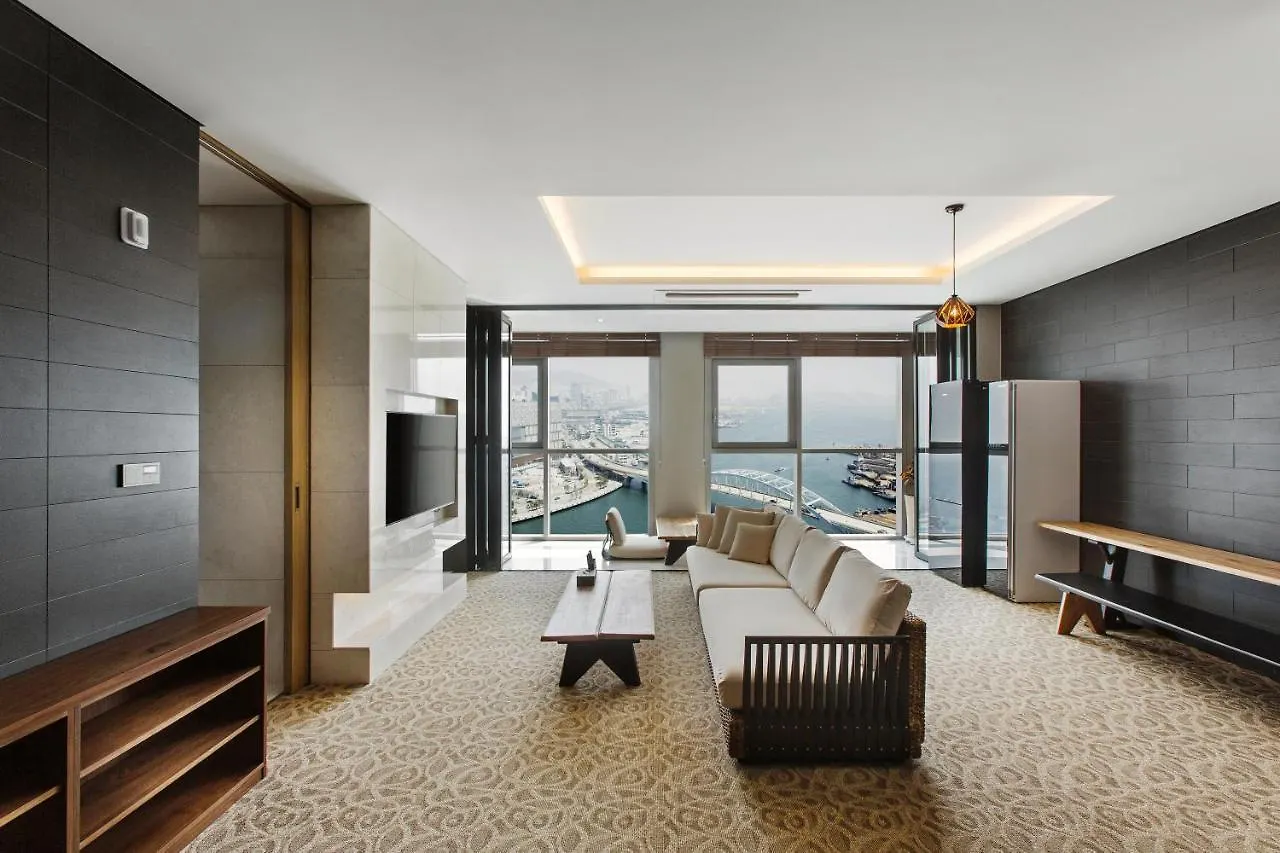 Hotel Adela Busan