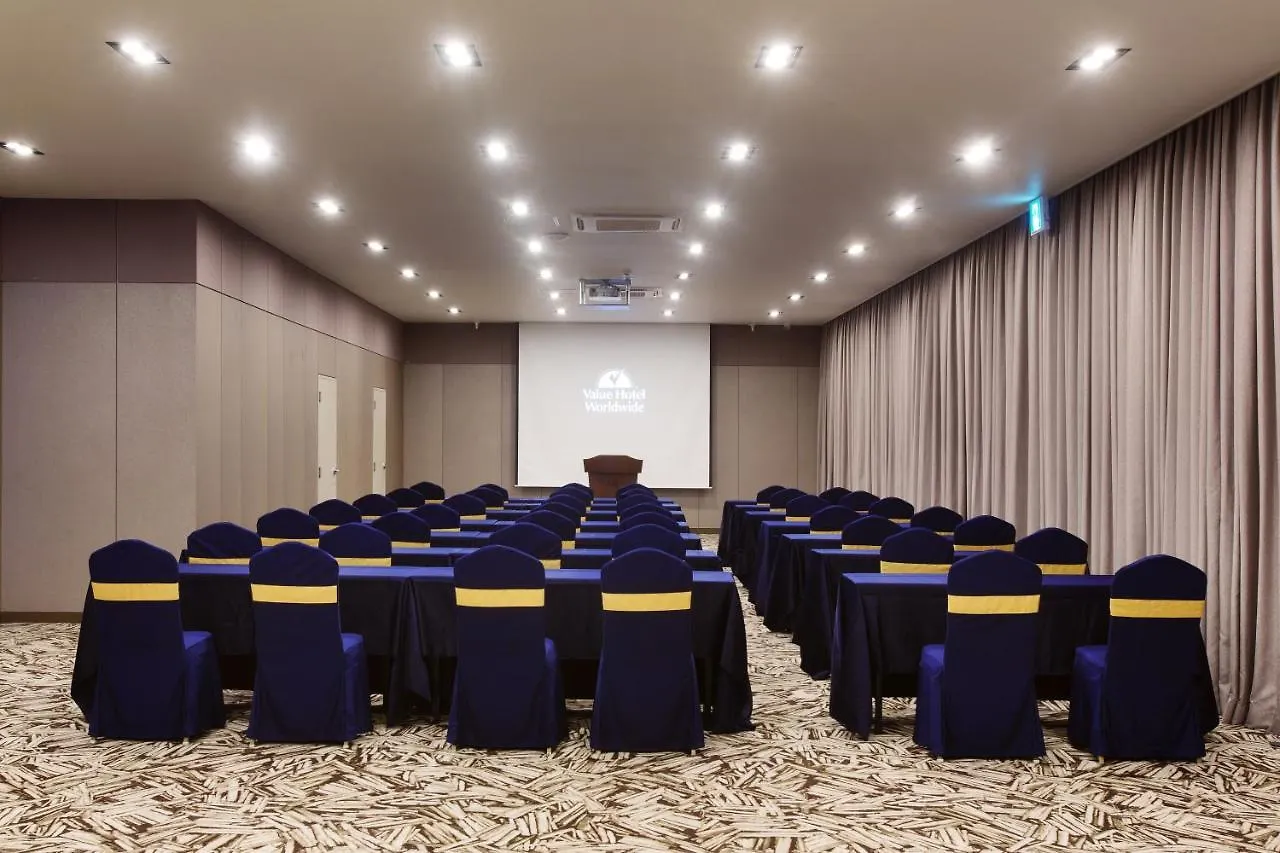 Hotel Adela Busan