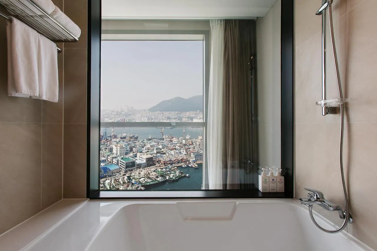 Hotel Adela Busan