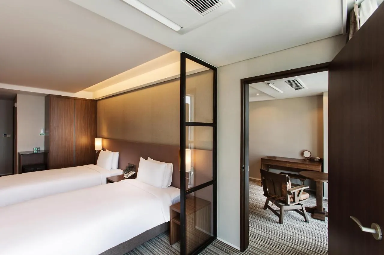 Hotel Adela Busan