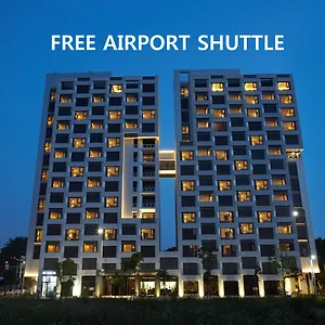 **** ホテル ロイヤル エンポリアム インチョン エアポート 韓国