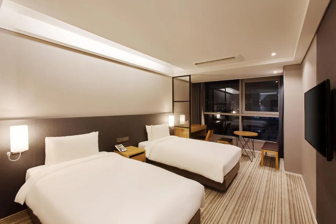 Hotel Adela Busan